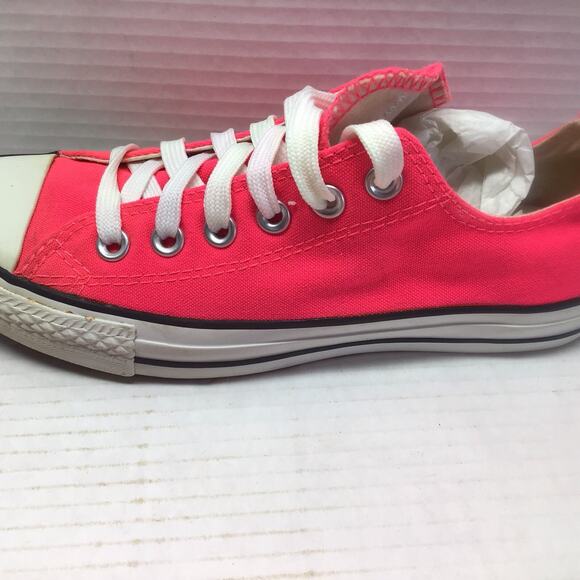 Converse Chuck Taylor All Star Ox Neon Hot Pink - Women 7 / Men 5 - Skate Shoes - Picture 3 of 8
